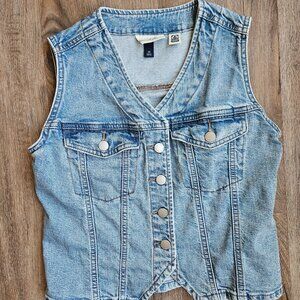 Universal Thread Denim Vest Womens Size XS Blue Jean Button Front Sleeveless